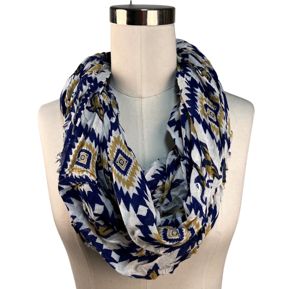 ZooZatz Blue Infinity Scarf Women OS Montana State Bobcats Geometric Lightweight